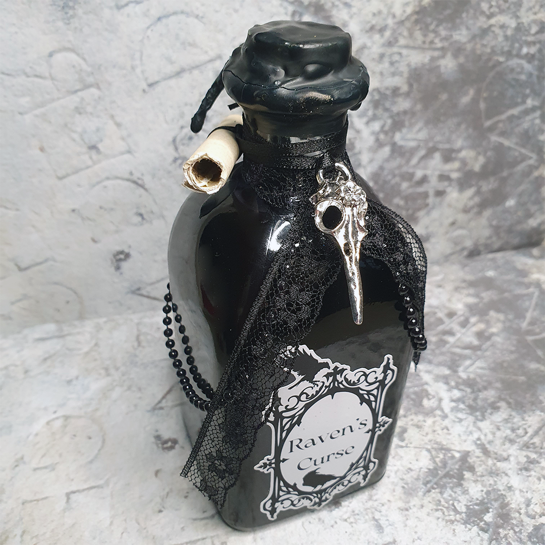 Raven's Curse Bubble Bath Potion image 1